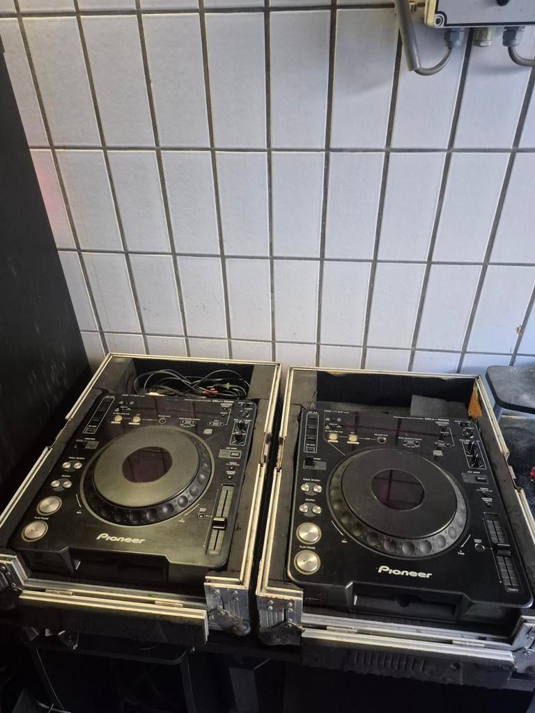 2x Pioneer Cdj 1000 mk1 met flightcase, Ophalen of Verzenden, Gebruikt, Pioneer
