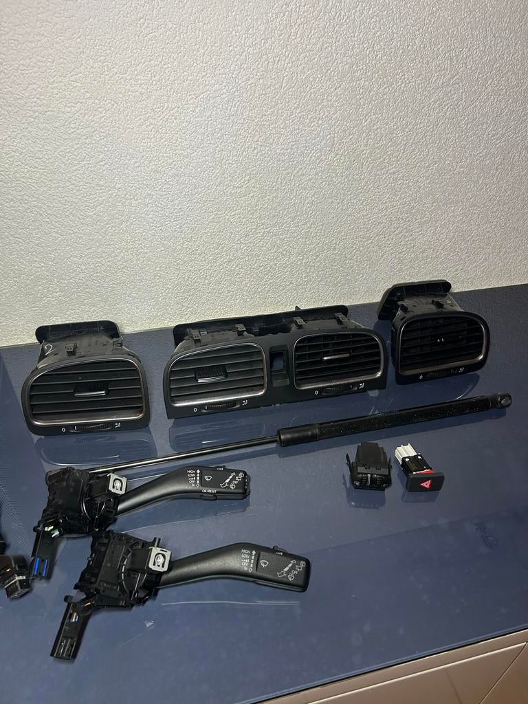 Volkswagen Onderdelen -  polo , golf6 en  golf7 golf 8 gti, Auto-onderdelen, Interieur en Bekleding, Ophalen of Verzenden, Gebruikt