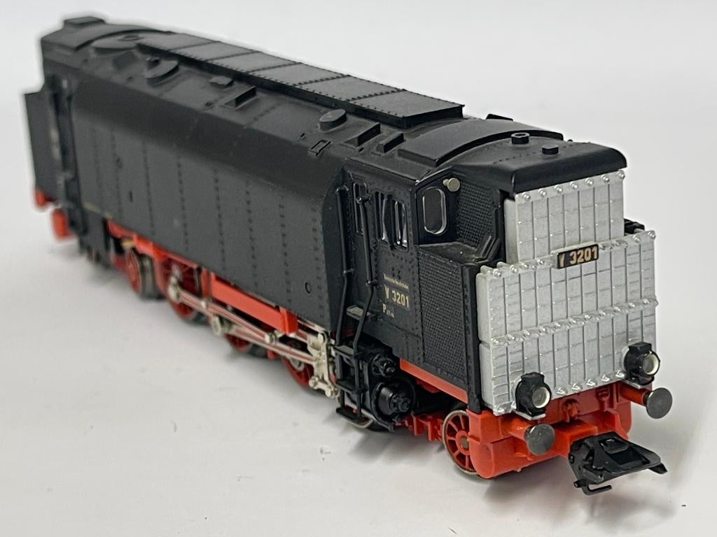 ** AFGEPRIJST ** Märklin 3720 ** Digitale Diesel V32 DB **, Hobby en Vrije tijd, Modeltreinen | H0, Wisselstroom, Locomotief, Ophalen of Verzenden