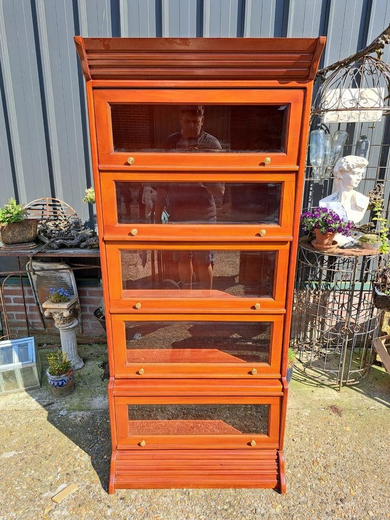 Klassieke Mahonie vitrinekast, boekenkast (Globe Wernicke