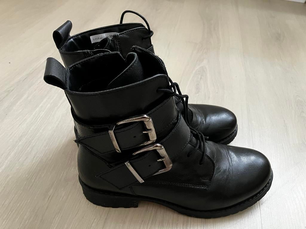 Cafe Moda Lage Veterschoen met Rits maat 39, Zwart, Lage of Enkellaarzen, Ophalen of Verzenden, Zo goed als nieuw