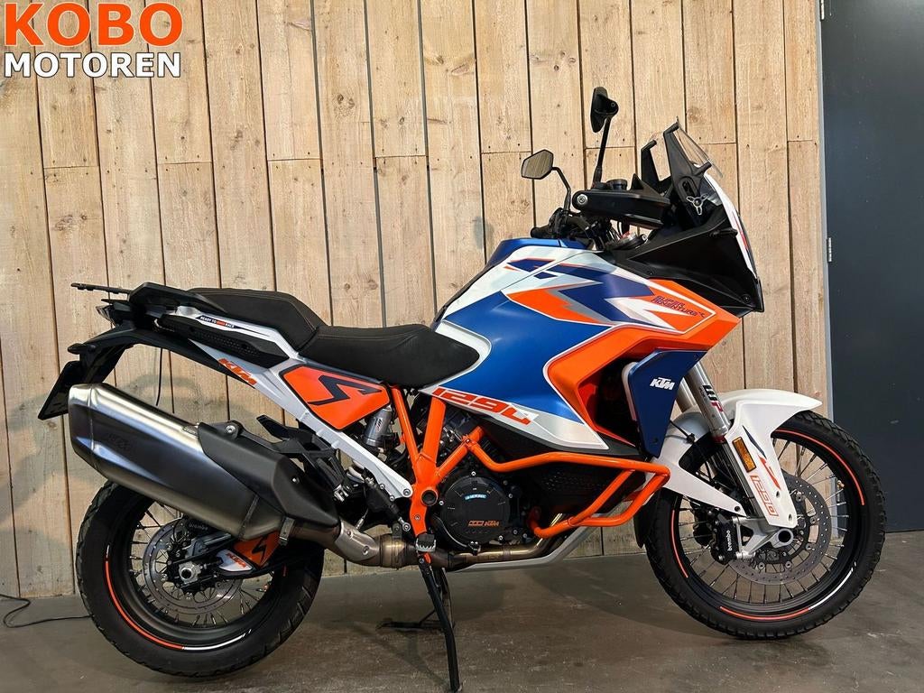 KTM 1290 SUPERADVENTURE R (bj 2024), 2 cilinders, KTM, Motorrijbewijs A, Bedrijf