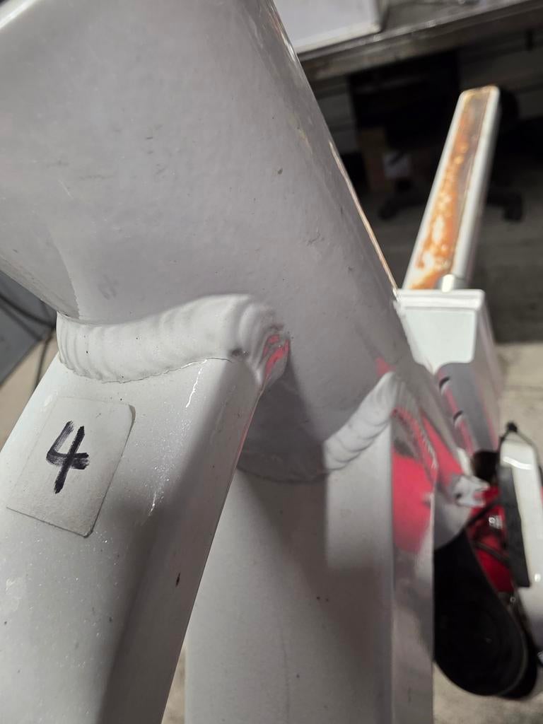 Lasser RVS,ALUMINIUM,polijsten,op locatie, Diensten en Vakmensen, Lassers en Metaalbewerking, Lassen