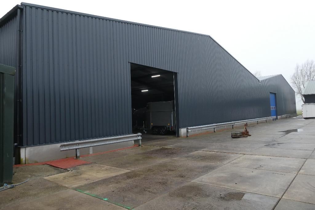 bedrijfsruimte, 2400 m², Huur, Bedrijfsruimte