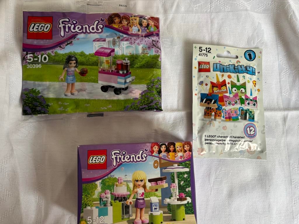 3 x lego friends en unikitty, Ophalen of Verzenden, Zo goed als nieuw