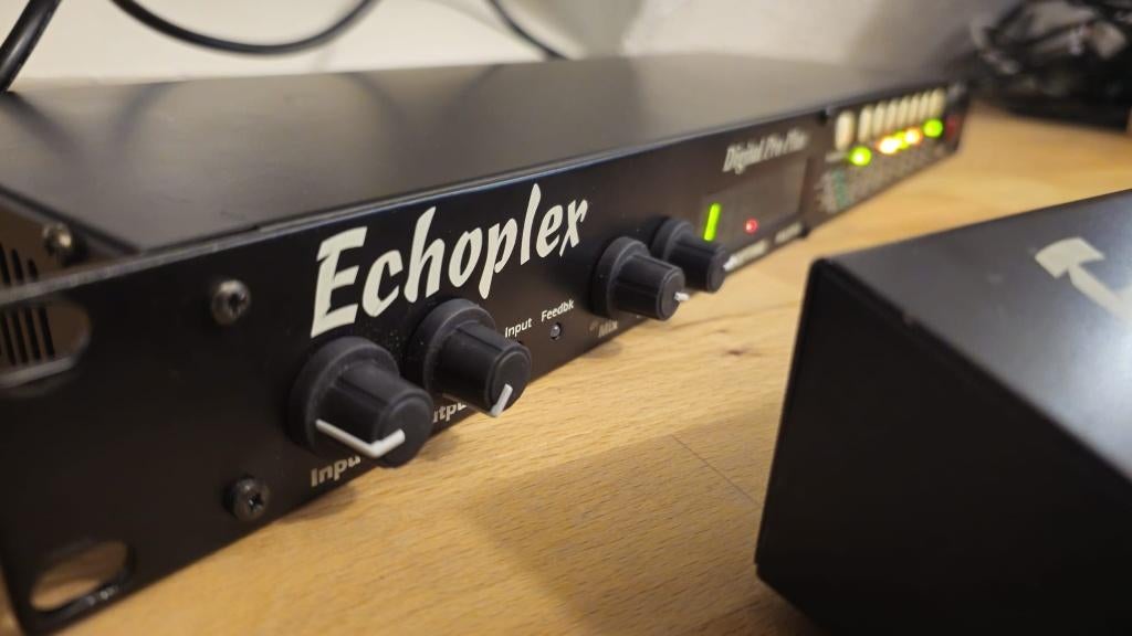 Gibson/Oberheim Echoplex digital Pro, Ophalen of Verzenden, Zo goed als nieuw, Delay of Echo