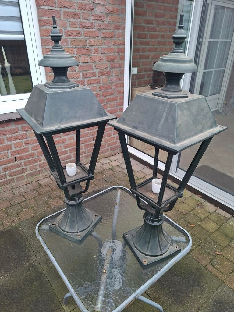 2 gietijzeren tuinlampen, Tuin en Terras, Wandlamp, Ophalen of Verzenden, Netvoeding, 50 tot 250 watt