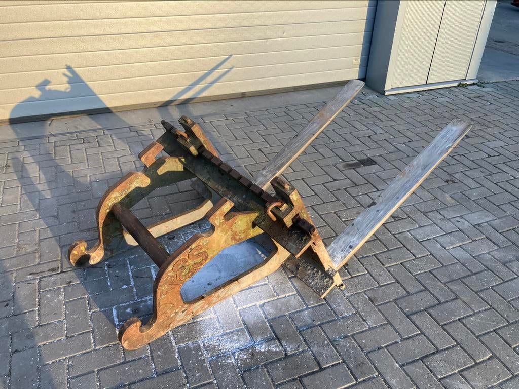 Palletvorken vorkenbord Eurosteel CW30, Ophalen