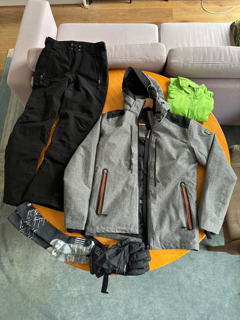 Wintersportkleding zo goed als nieuw, Ophalen of Verzenden, Zo goed als nieuw, Maat 48/50 (M), Overige typen