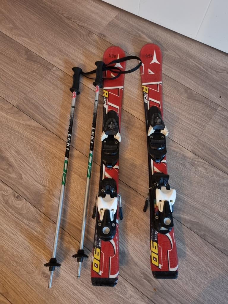 Atomic kinderski 90 cm met stokken, Ophalen, Gebruikt, Carve, Atomic