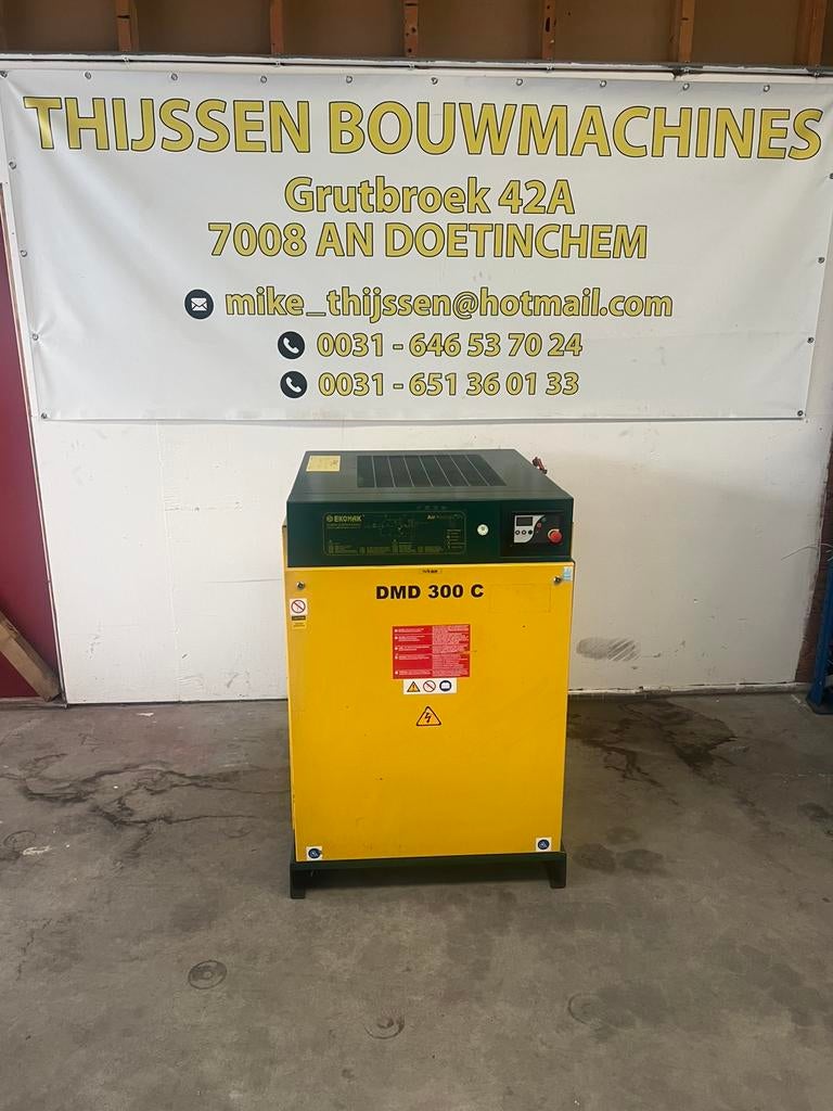 Werkende Ekomak schroefcompressor 22 KW, 100 liter of meer, Ophalen, Gebruikt, Minder dan 200 liter/min