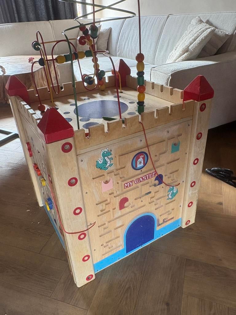 Speel kasteel, Kinderen en Baby's, Speelgoed | Buiten | Speelhuisjes, Ophalen of Verzenden, Gebruikt, Hout