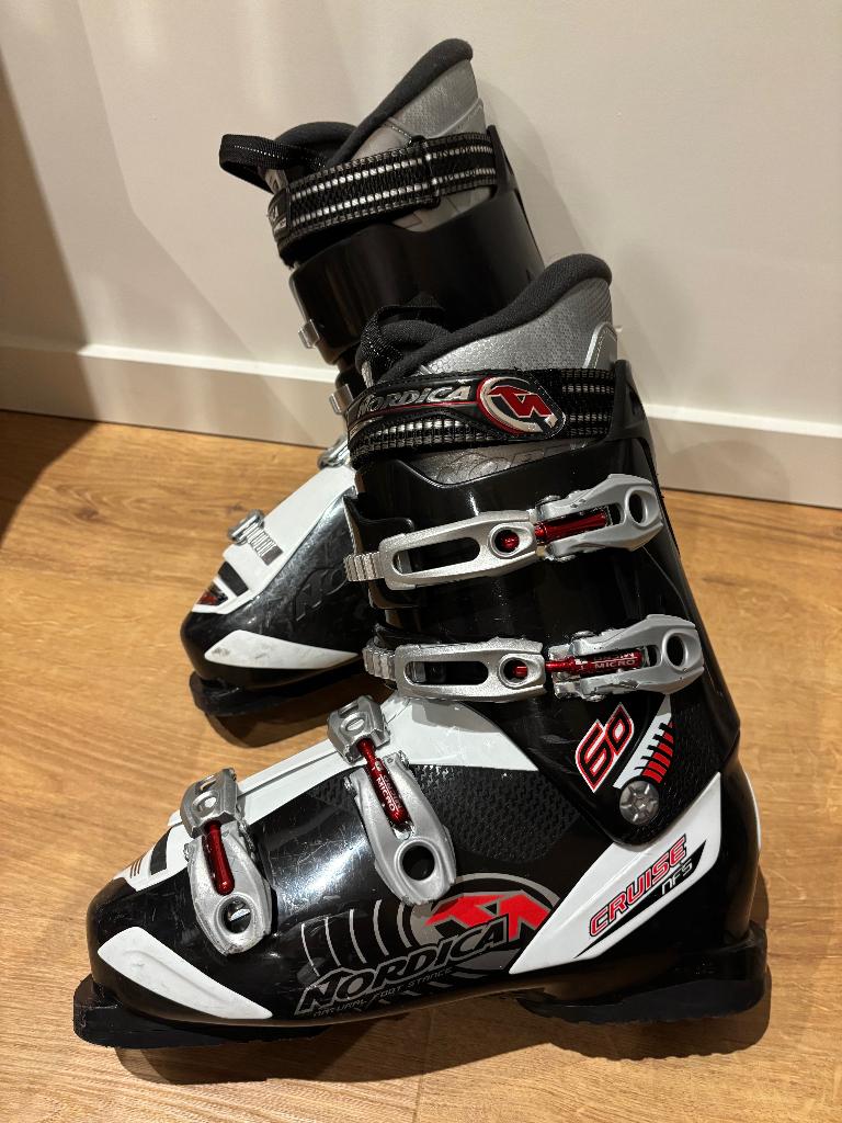 Nordica Skischoenen 325mm/Maat 44, Gebruikt, Schoenen, Ophalen of Verzenden, Nordica