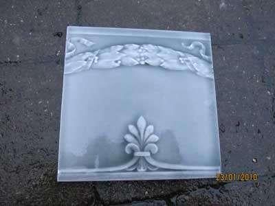 9 Art nouveau wandtegels warme tint grijs in relief 135 cm, Ophalen of Verzenden