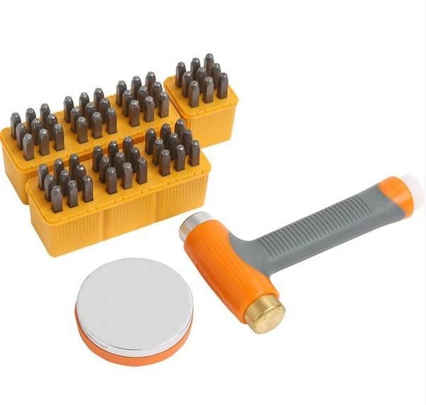 65 delige pons set cijfers en letters 3 mm, Auto diversen, Autogereedschap, Nieuw, Ophalen of Verzenden