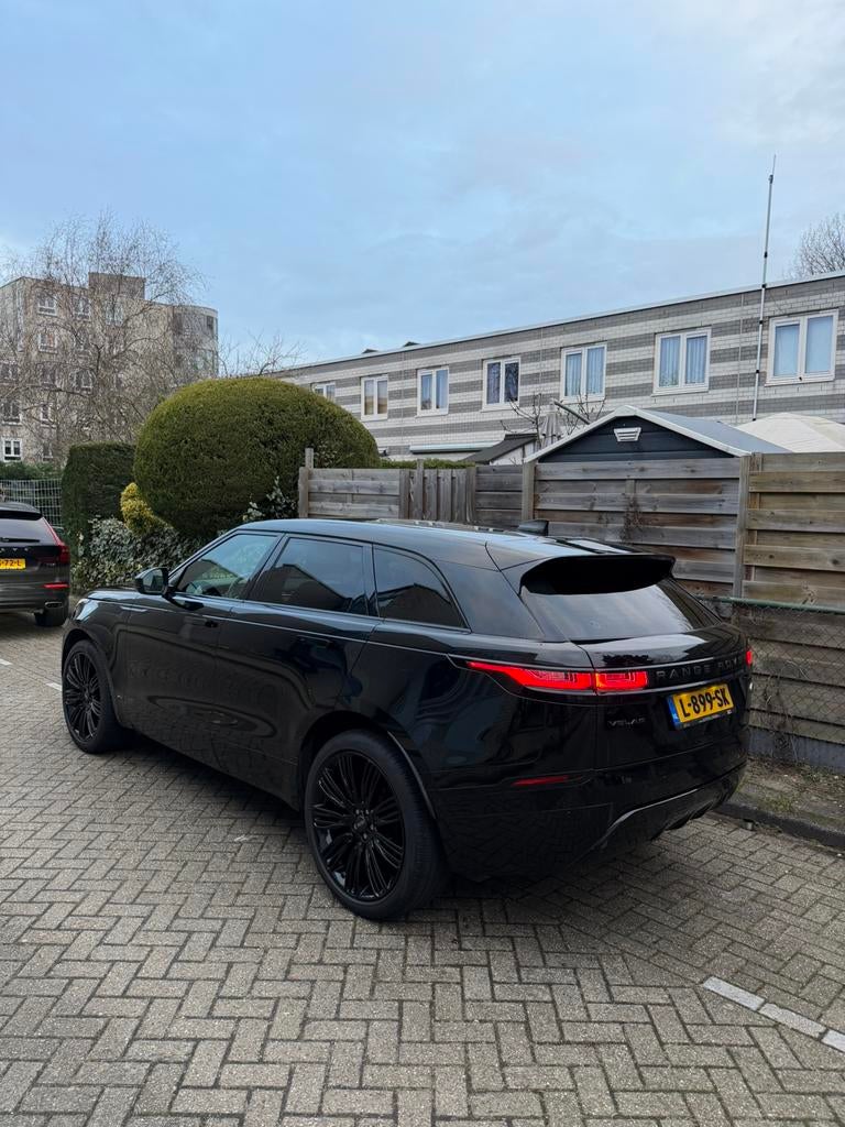 Range Rover Velar R-dynamic 2.0 180pk AWD 2017 Zwart, Auto's, Land Rover, Particulier, ABS, Adaptieve lichten, Airbags, Airconditioning