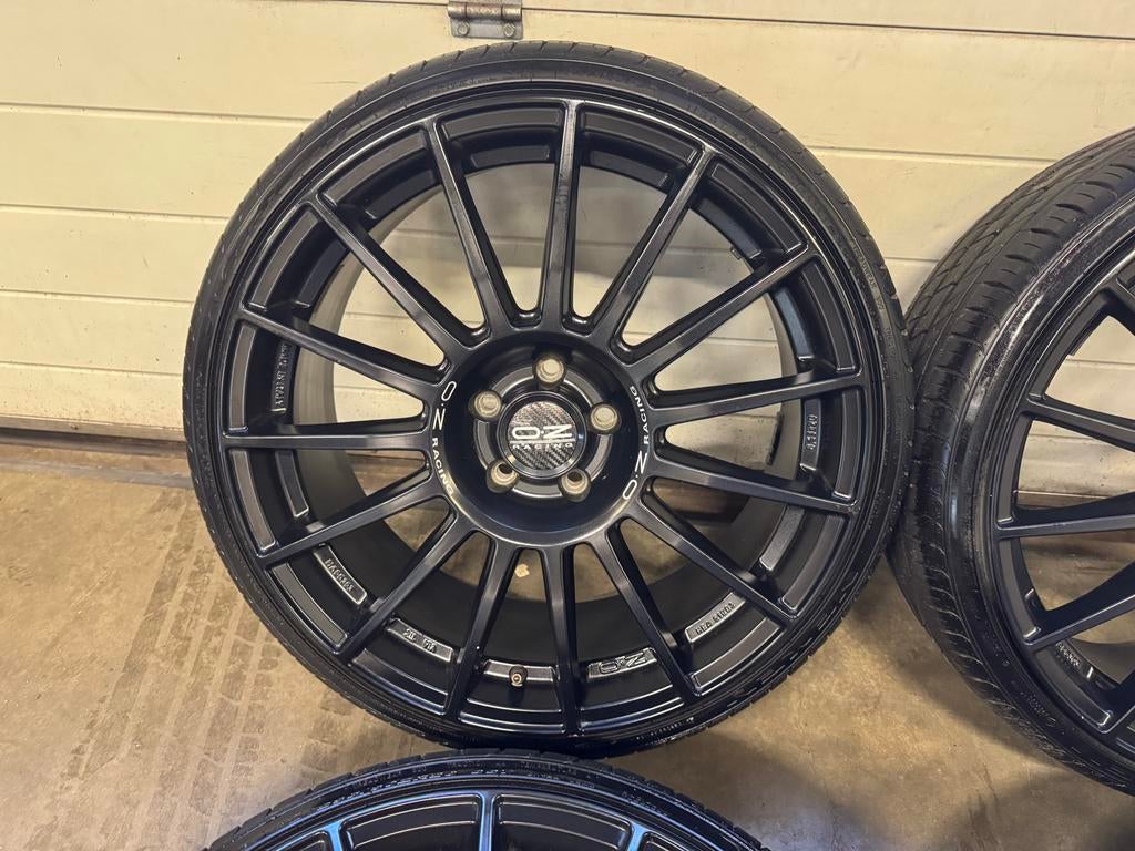 OZ Supertourismo 20 inch velgen met banden, Auto-onderdelen, Banden en Velgen, Ophalen, Italie, Gebruikt, Banden en Velgen
