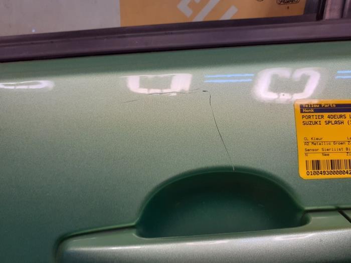 Portier 4Deurs links-voor van een Suzuki Splash (ZJD), Gebruikt, -, Deur, -