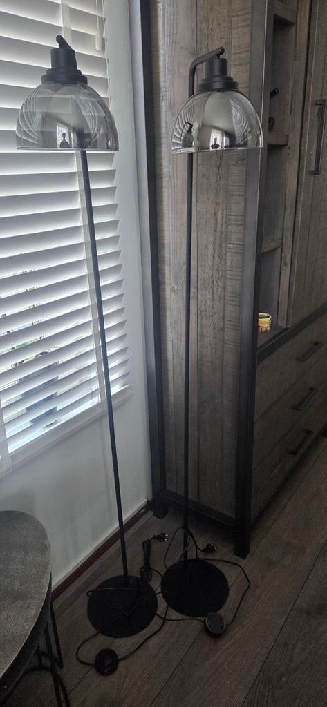 Staande lamp met smokey glas, Ophalen, Glas, 150 tot 200 cm