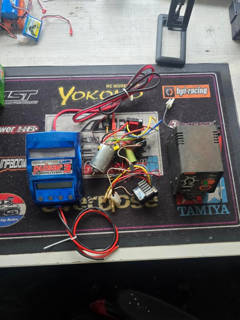 Rc spullen, Hobby en Vrije tijd, Modelbouw | Radiografisch | Auto's, Elektro, Gebruikt, Ophalen of Verzenden, Onderdeel