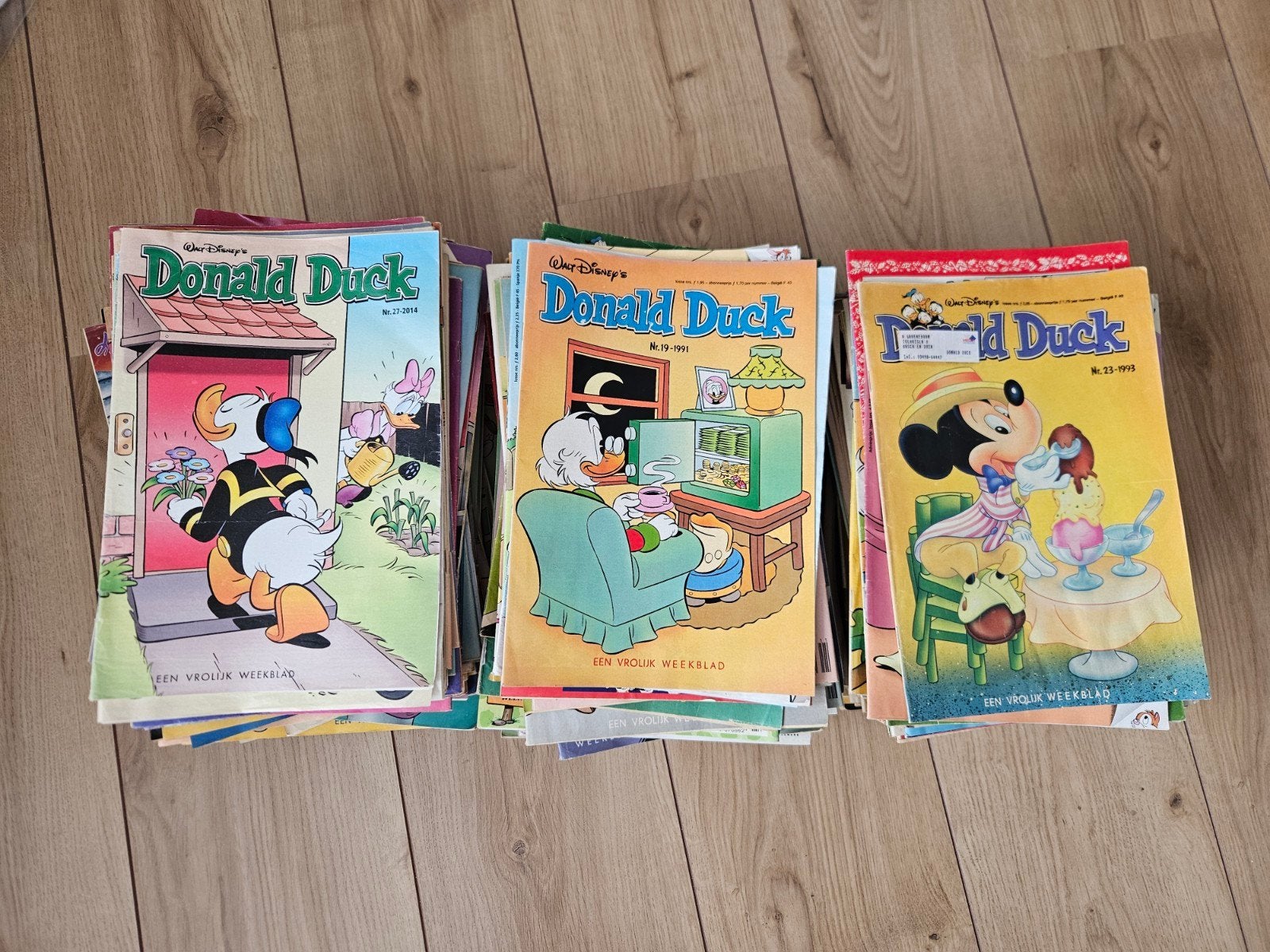 Grote collectie Donald Duck weekbladen van 1991 t/m 2015, Boeken, Meerdere stripboeken, Ophalen of Verzenden, Gelezen