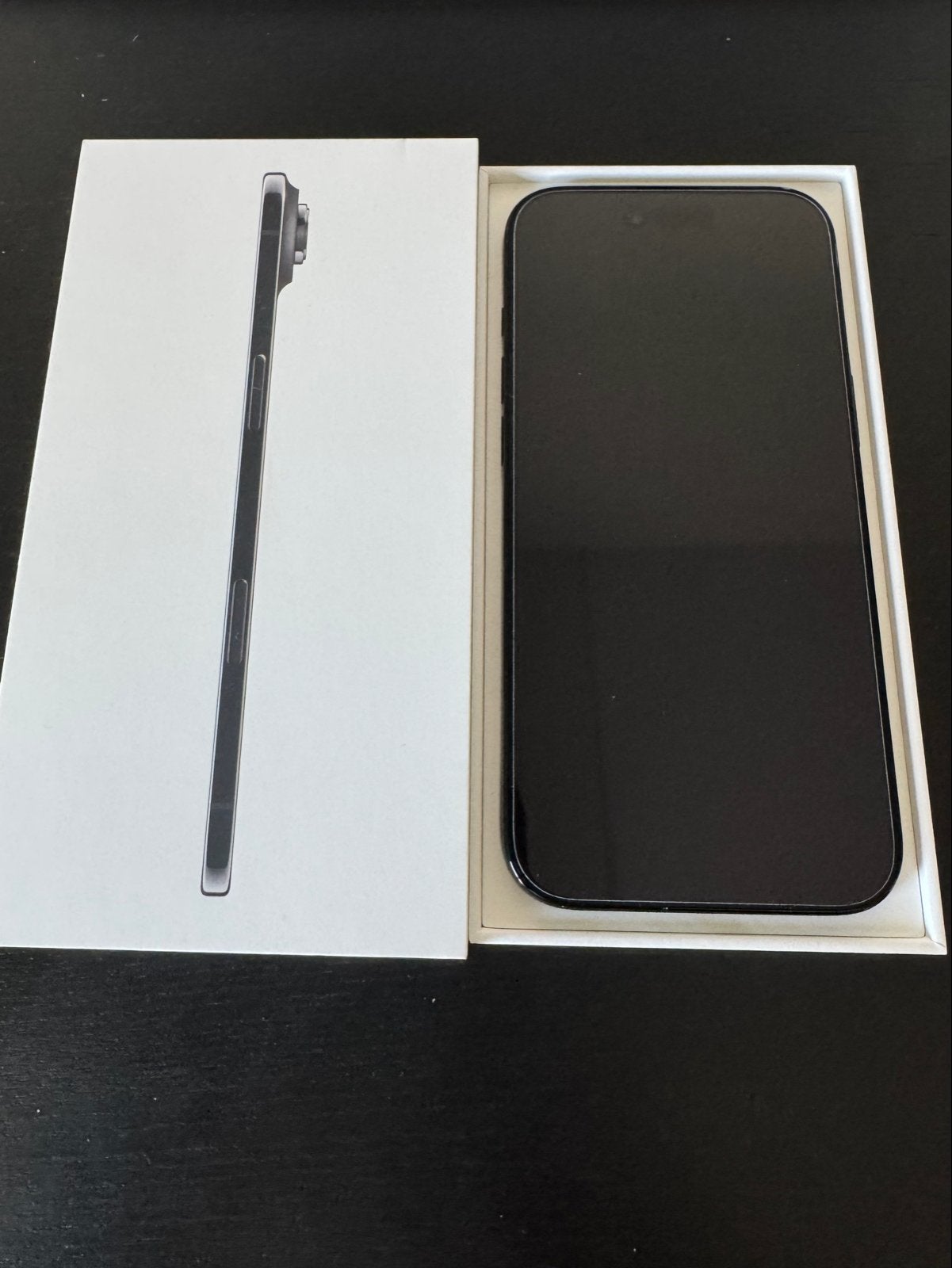 iPhone 17 Air Zwart 256GB + MagSafe Batterij, Telecommunicatie, IPhone 17 Air, Zwart, Zo goed als nieuw, Zonder simlock