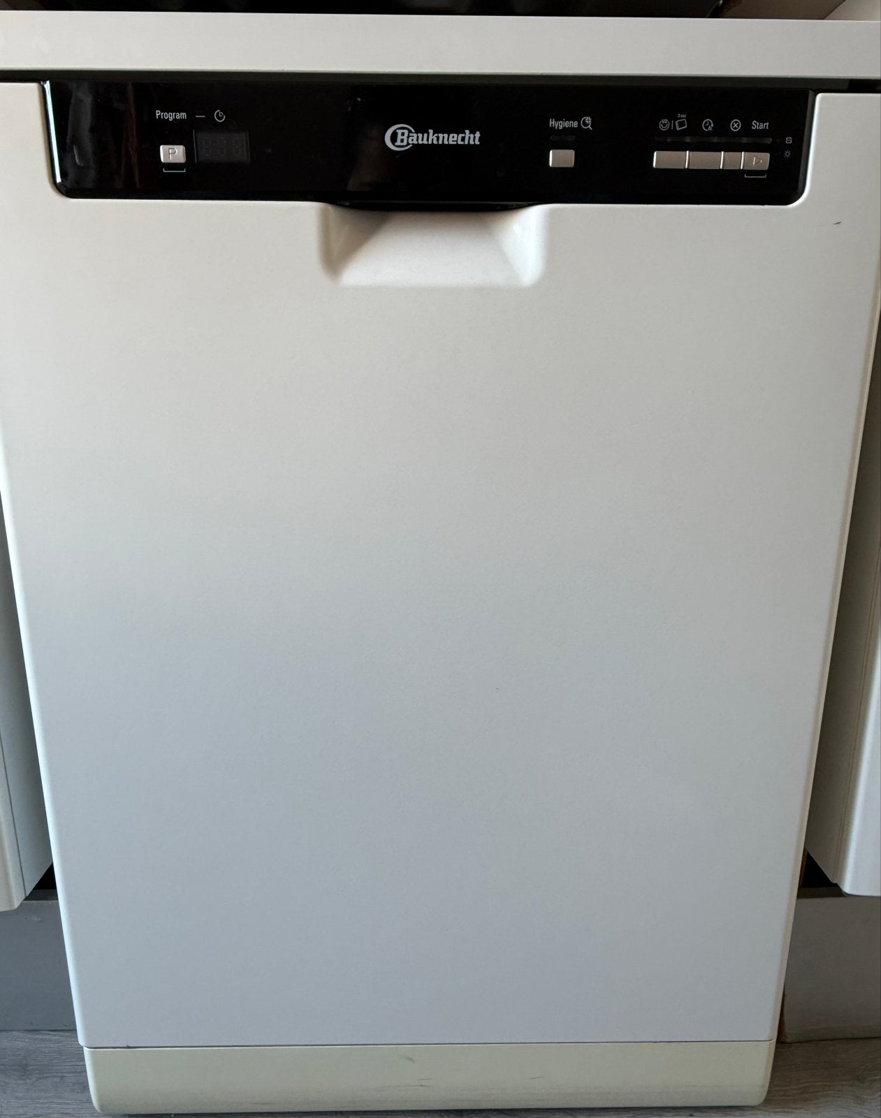 Bauknecht Vaatwasser, Ophalen, 60 cm of meer, Zo goed als nieuw, Energieklasse A of zuiniger