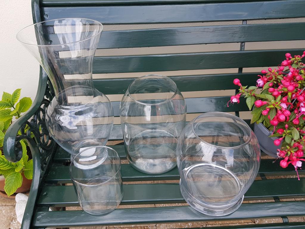 4 verschillende soorten vazen., Ophalen, Wit, Minder dan 50 cm, Glas