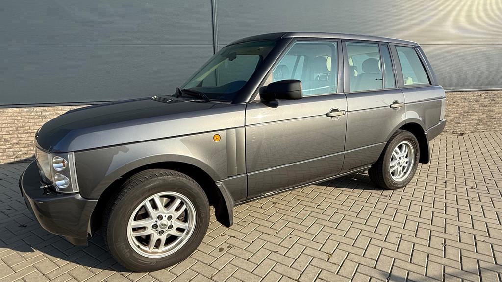 Land Rover Range Rover 4.4 V8 HSE Youngtimer per 2027 / Zwit, Auto's, Automaat, 2443 kg, Gebruikt, 8 cilinders