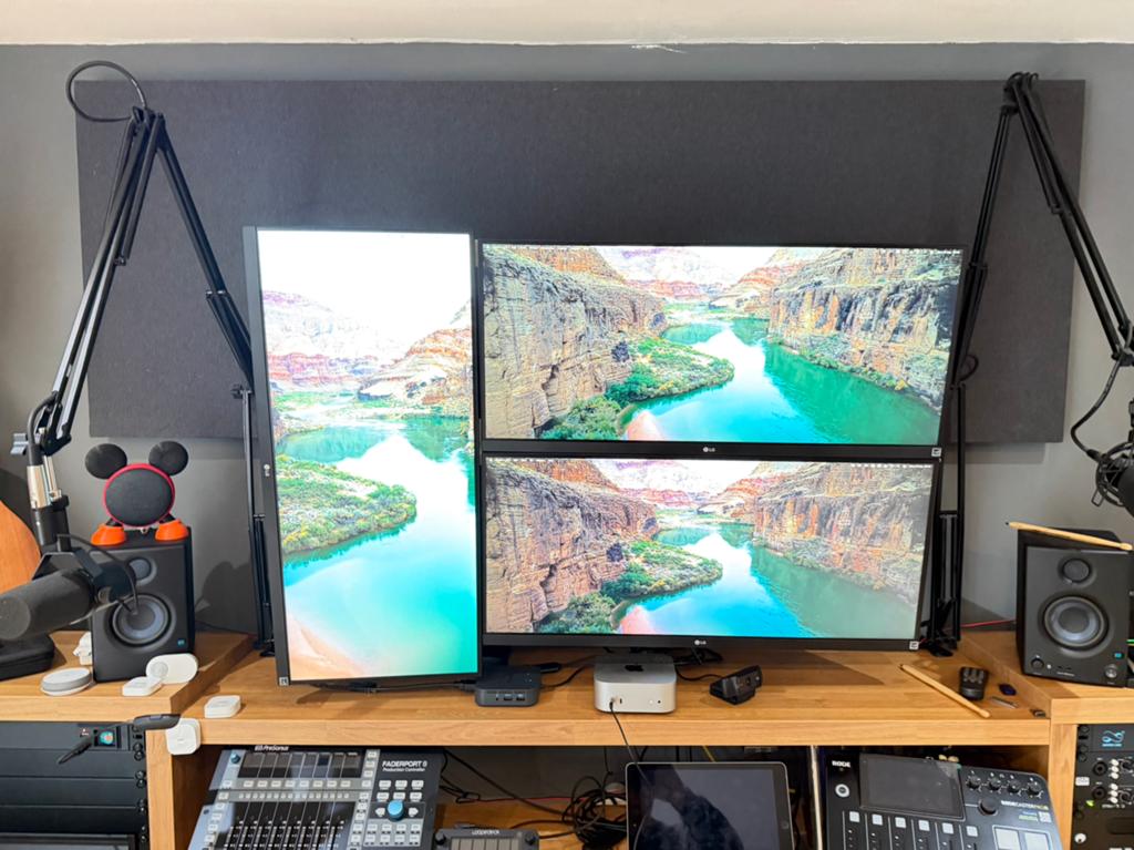 Beugel met 3 schermen., Computers en Software, Monitoren, Ophalen, Zo goed als nieuw, Overige typen, Onbekend
