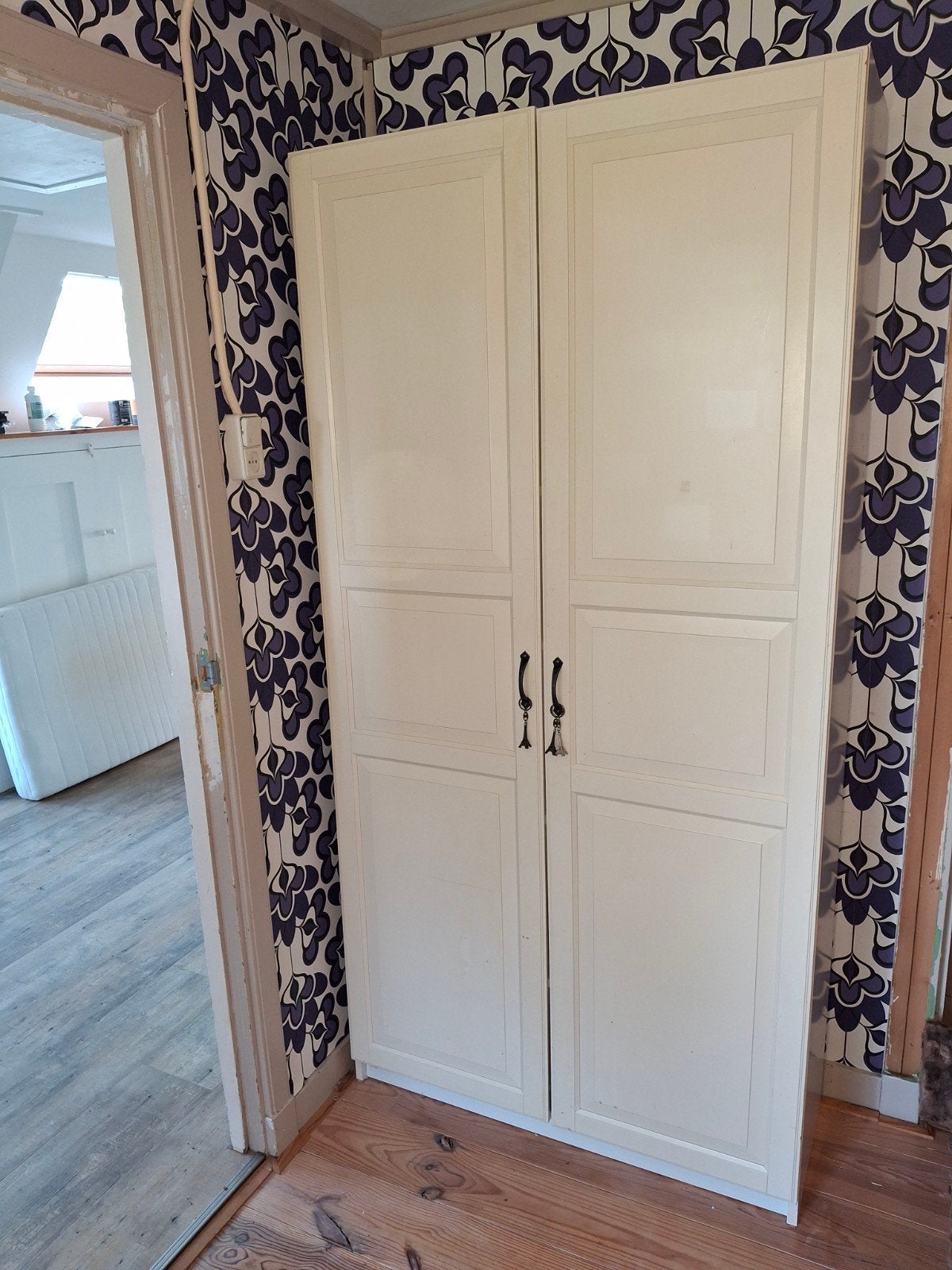 Witte kledingkast met planken en deuren 200*100*35, Ophalen, 50 tot 100 cm, Modern, 150 tot 200 cm