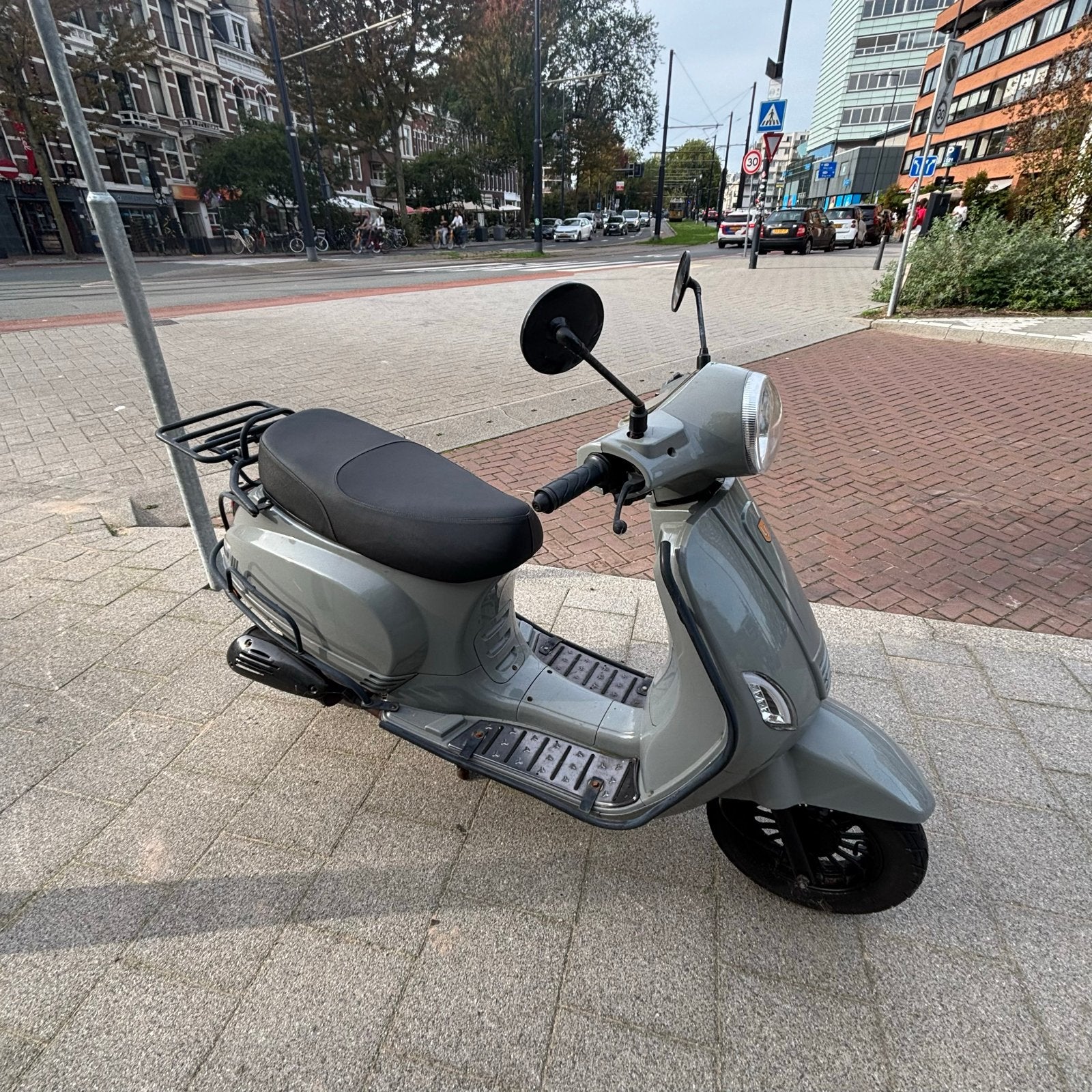 La Souris Scooter 2021, Ophalen, Gebruikt, Benzine