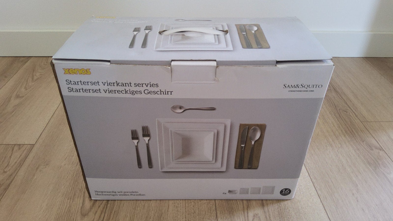 Xenos 16-delig vierkant servies, nieuw in verpakking, Ophalen