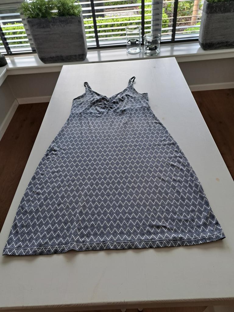 Geisha jurk spaghetti bandjes., Ophalen, Geisha, Blauw, Zo goed als nieuw