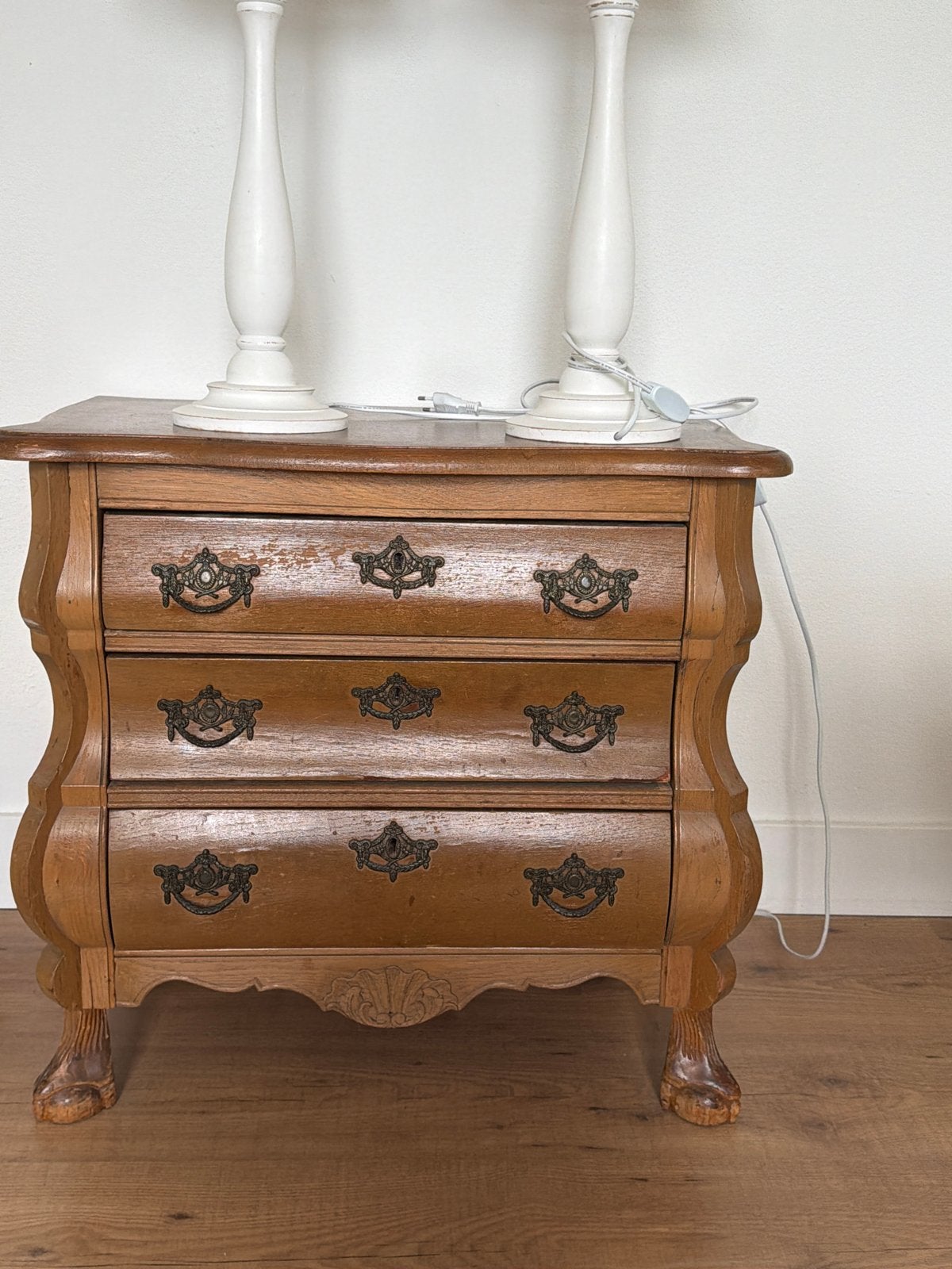 Vintage houten kastje met 3 lades, massief hout, Ophalen
