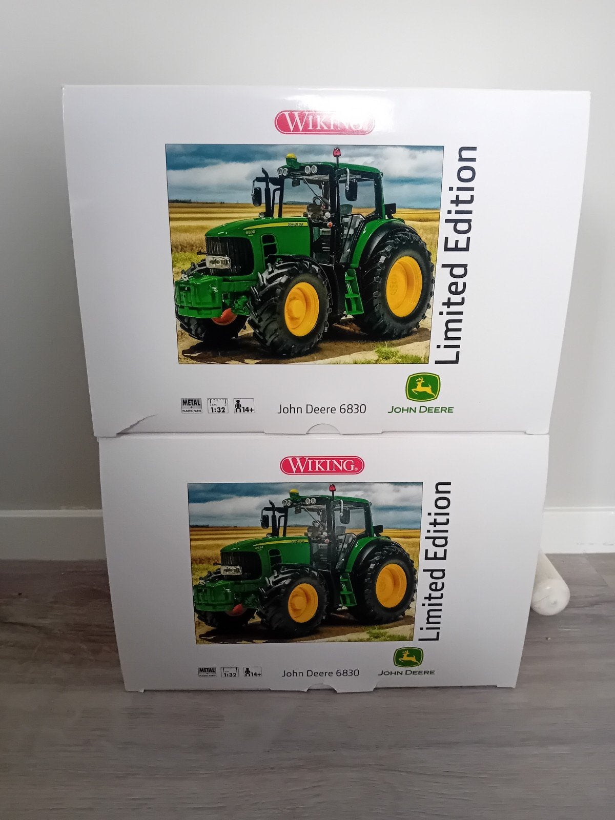John deere 6830 wiking 1:32, Ophalen of Verzenden, Nieuw, Tractor of Landbouw, Overige merken