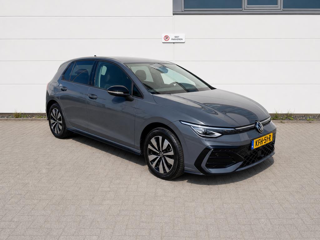 Volkswagen Golf 1.5 Etsi 150pk Dsg-7 2025 Grijs, 1498 cc, 4 cilinders, Leder en Stof, Bedrijf