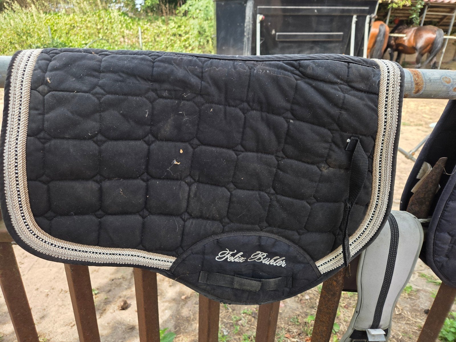 dekje zwart mooie bies, Dieren en Toebehoren, Full (L), Ophalen of Verzenden, Zo goed als nieuw, Zwart