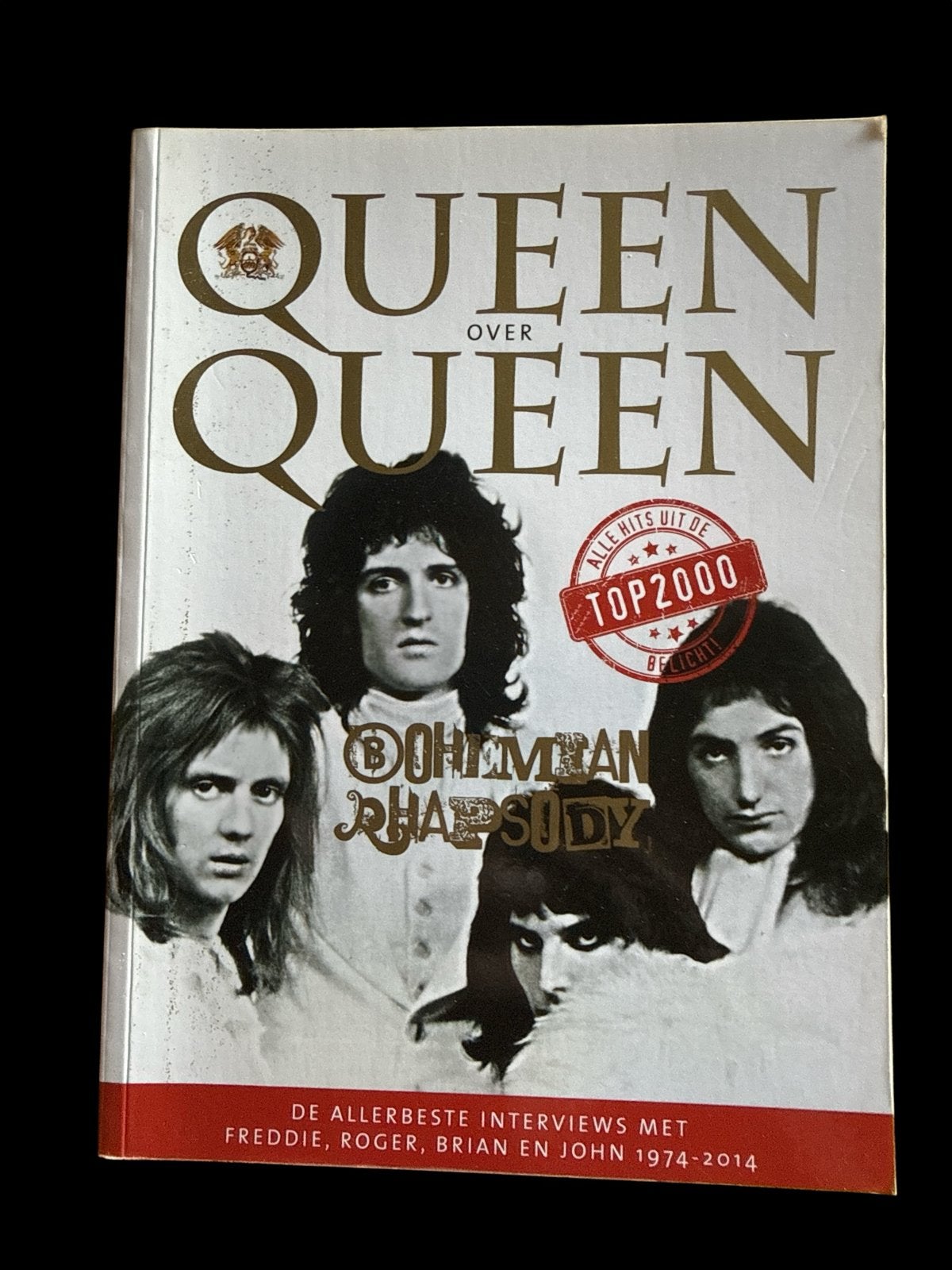 Queen Over Queen - Alle hits uit de Top2000 belicht, Boeken, Verzenden, Zo goed als nieuw, Artiest