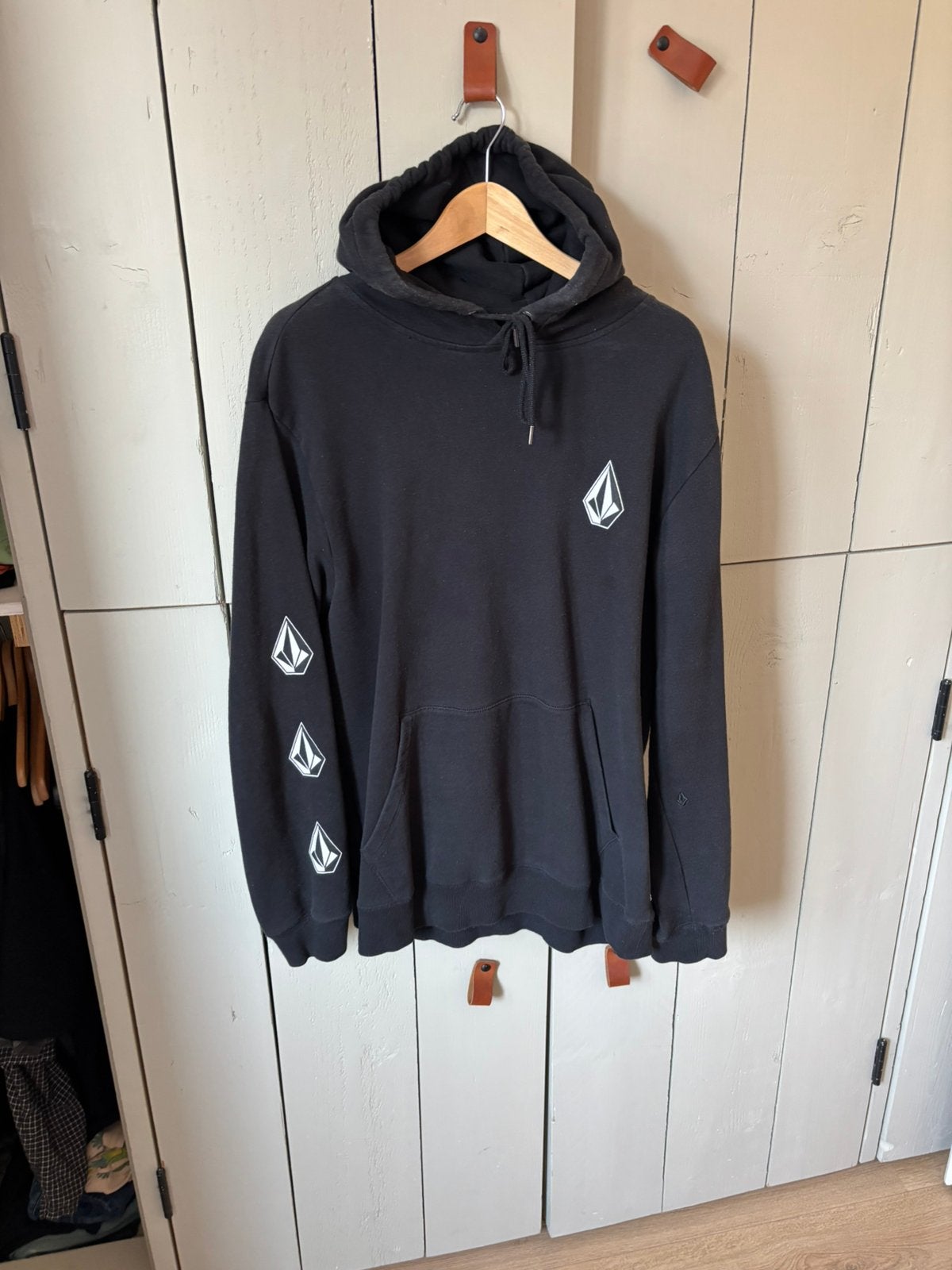 Volcom / hoodie / trui/ zwart / maat L, Ophalen of Verzenden, Zo goed als nieuw, Maat 48/50 (M), Zwart