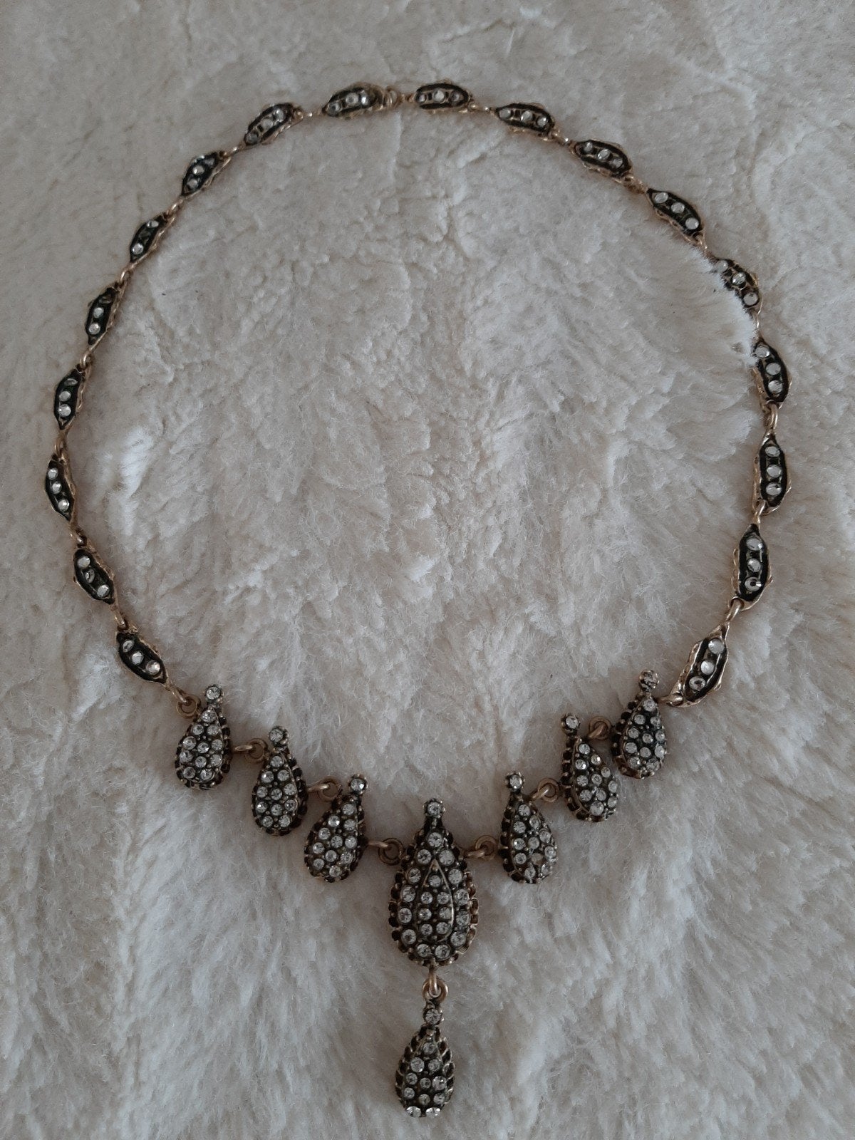 Vintage ketting met steentjes, Overige materialen, Gebruikt, Ophalen of Verzenden, Goud