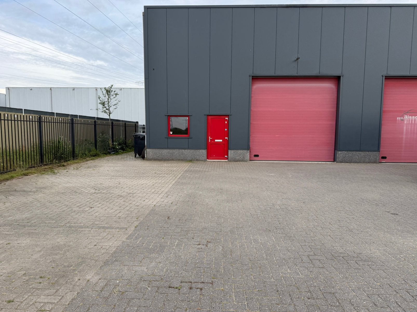 Bedrijfspand  in Zwolle te huur 160 m2 opslagruimte, 160 m², Huur, Bedrijfsruimte