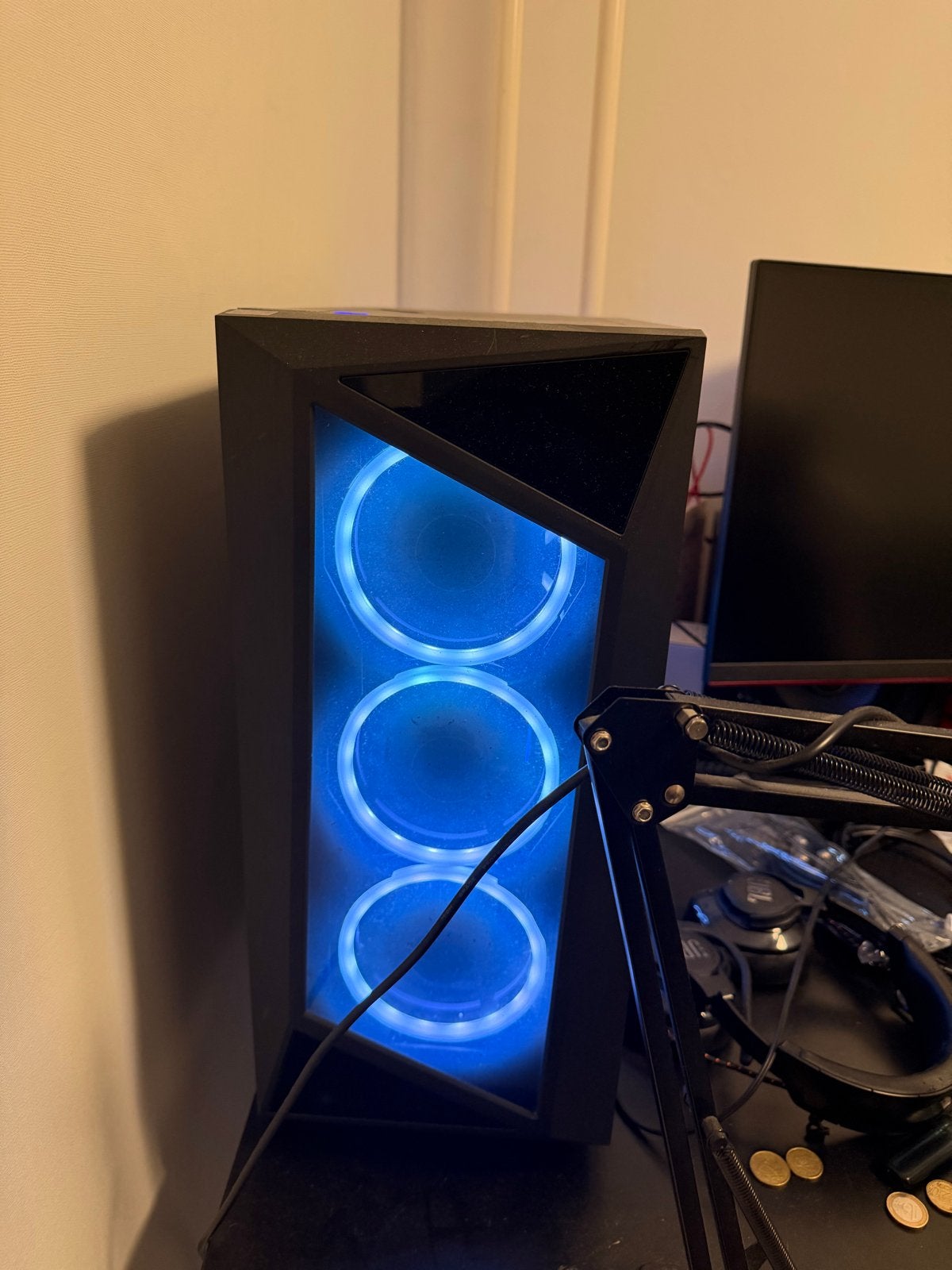 Krachtige Game PC met Toetsenbord en Dubbel Scherm Setup, Ophalen of Verzenden, Zo goed als nieuw, Gaming, SSD