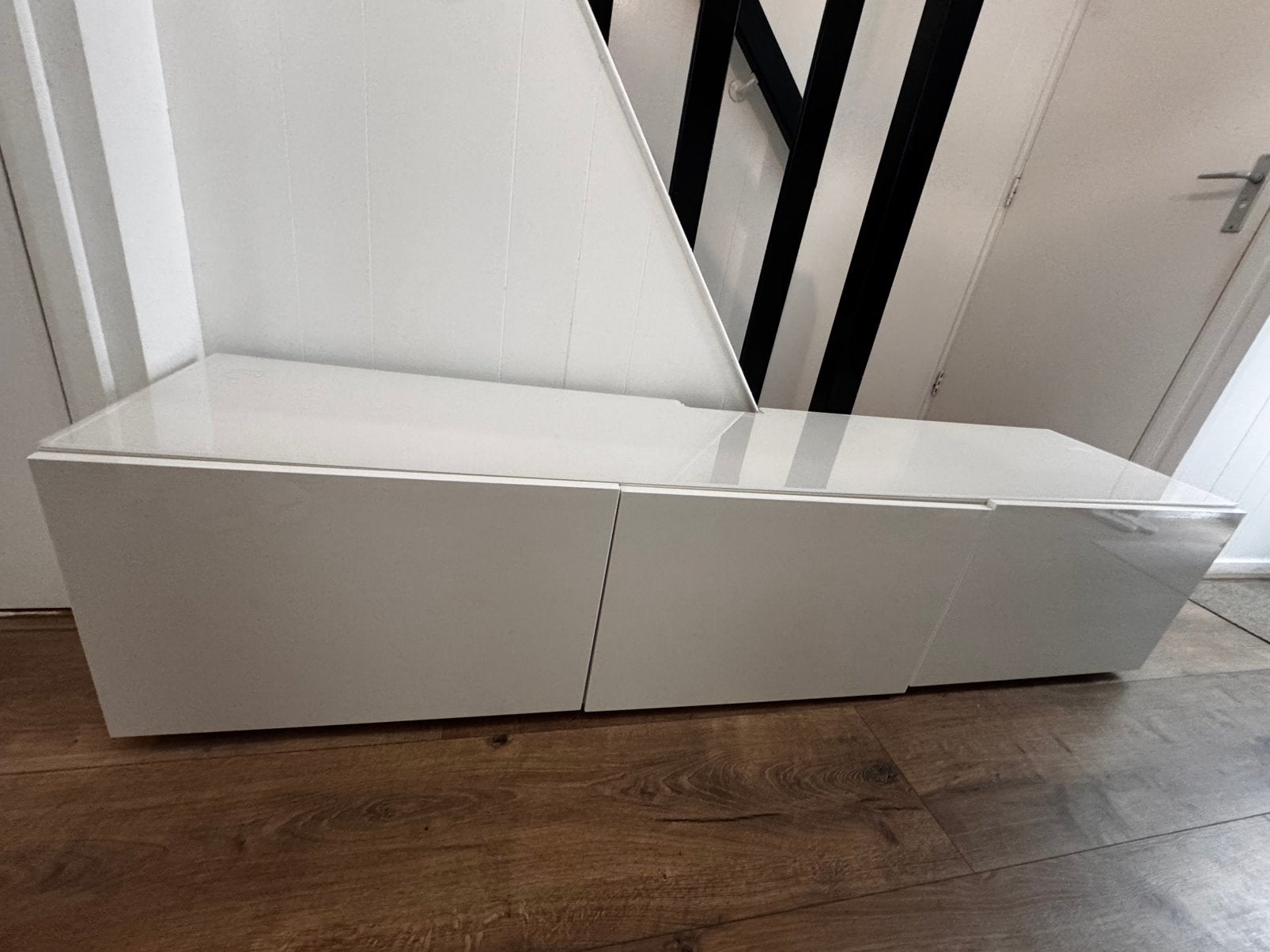 IKEA BESTÅ TV-meubel 180 cm – hoogglans wit, Ophalen, 150 tot 200 cm, Zo goed als nieuw, Minder dan 100 cm