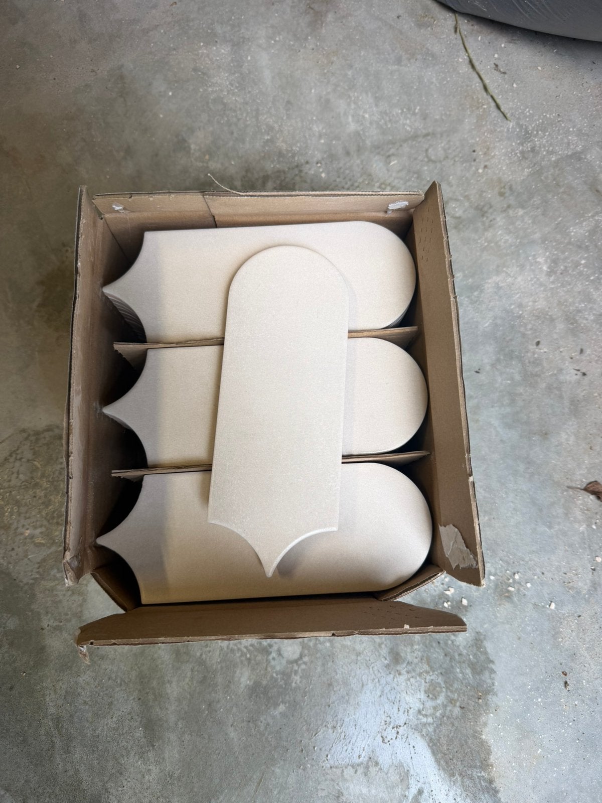 Te Koop: hele nieuwe doos met tegeltjes., Nieuw, Minder dan 5 m², Wandtegels, Keramiek