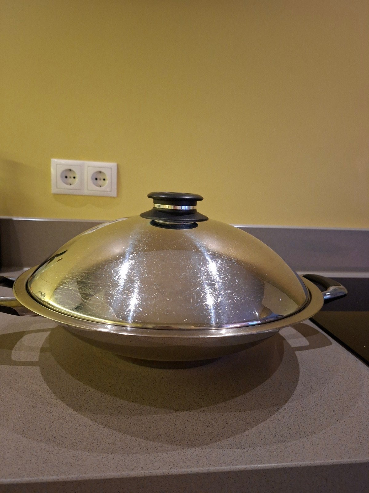 AMC Wokpan 5,6 liter, Huis en Inrichting, Ophalen, Gebruikt, Geschikt voor inductie, Rvs