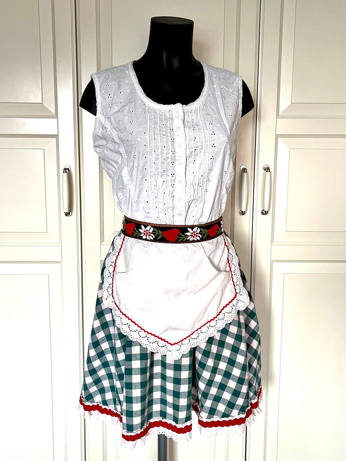 Vintage handgemaakte dirndl - Oktoberfest - tirolerjurk, Maat 38/40 (M), Ophalen of Verzenden, Overige thema's, Kleding