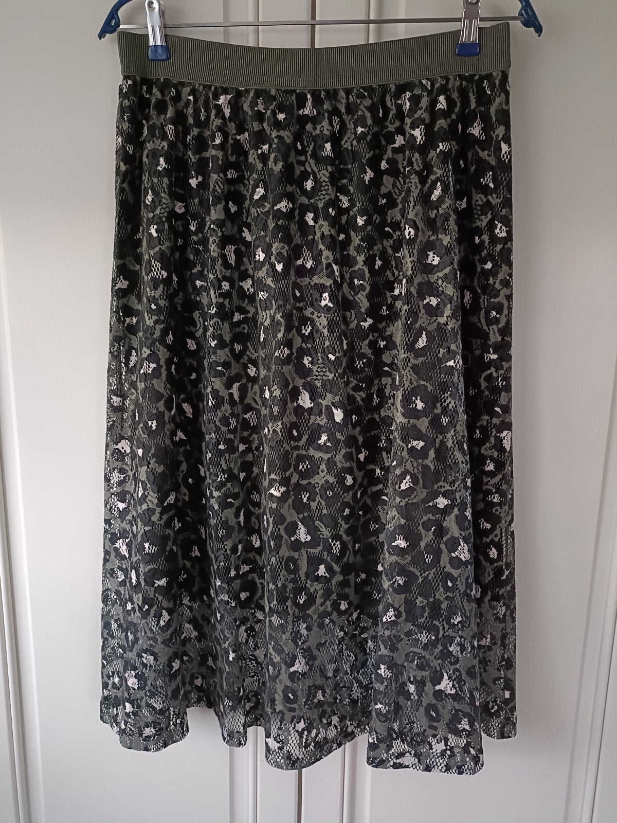 Groene rok met print, More&More, maat 42, Kleding | Dames, Rokken, Ophalen of Verzenden, Zo goed als nieuw, Maat 42/44 (L), More & More