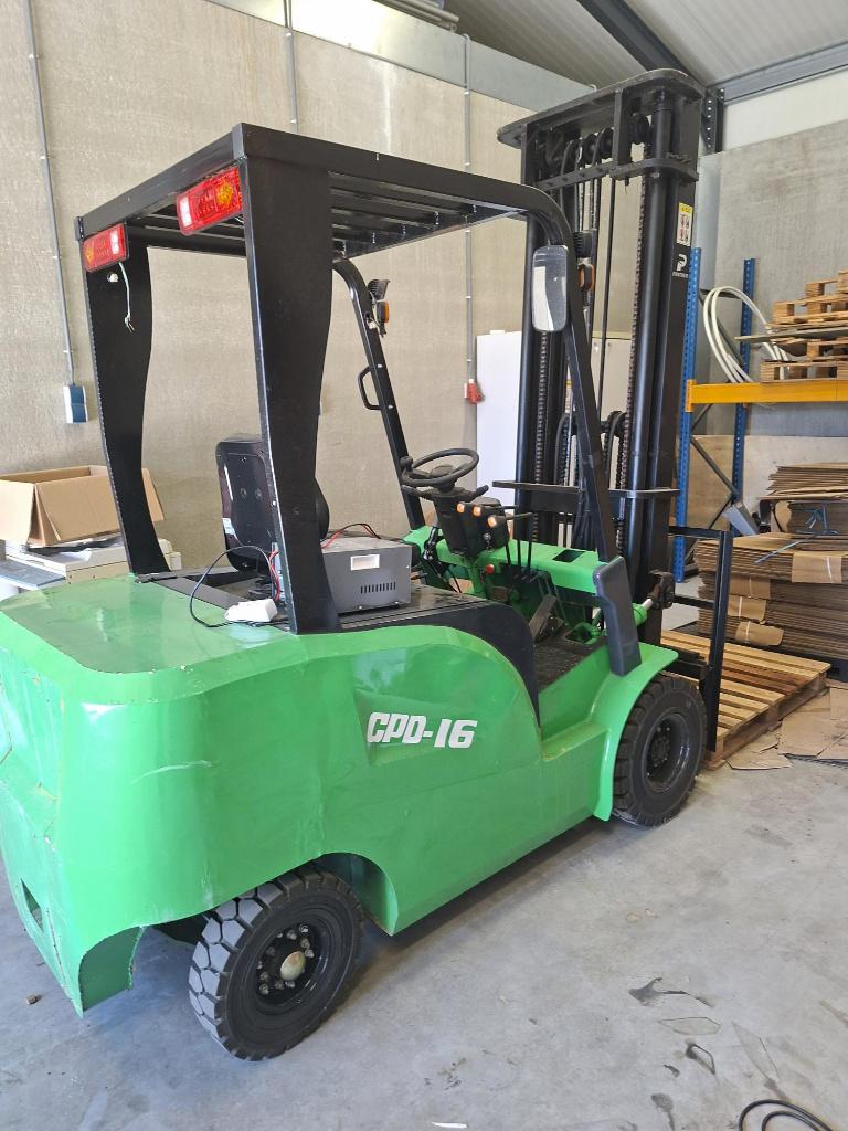 Elektrisch heftruck 3-mast, bijna nieuw met side shift, 2000 tot 3000 kg, Ophalen, Elektrisch, Heftruck