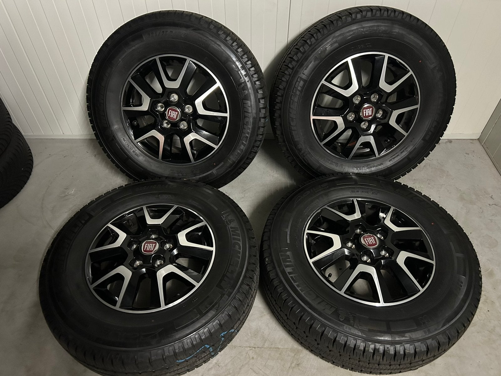 Fiat Ducato light 16 inch 5x118 Michelin Agilis 2024, Ophalen, Gebruikt, Fiat, 16 inch